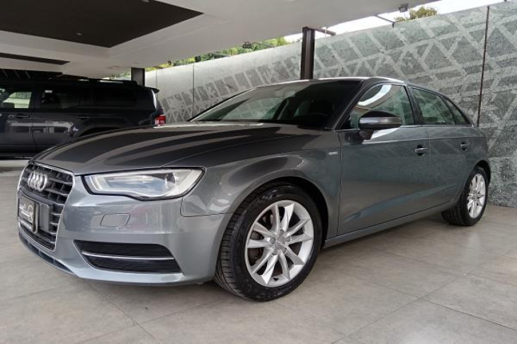 AUDI A3 2016 84,623 kms.