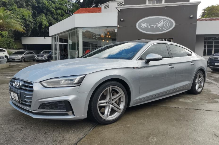 AUDI A5 2.0T QUATTRO 4X4 2018 41,824 kms.