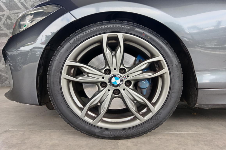 BMW M135I 2016 92,114 kms.