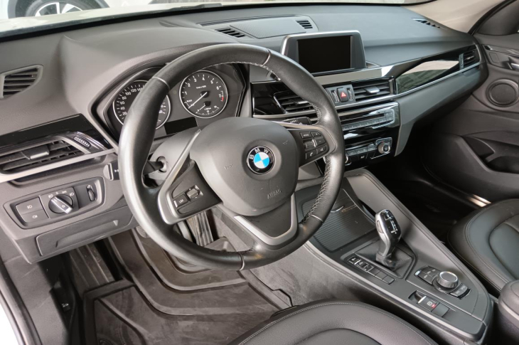 BMW X1 SDRIVE18I 2018 30,139 kms.