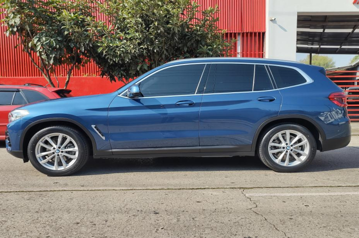 BMW X3 SDRIVE20I 2021 50,400 kms.