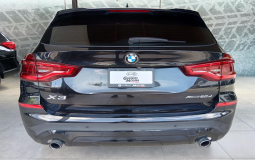 BMW X3 XDRIVE20D 2019 46,577 kms.