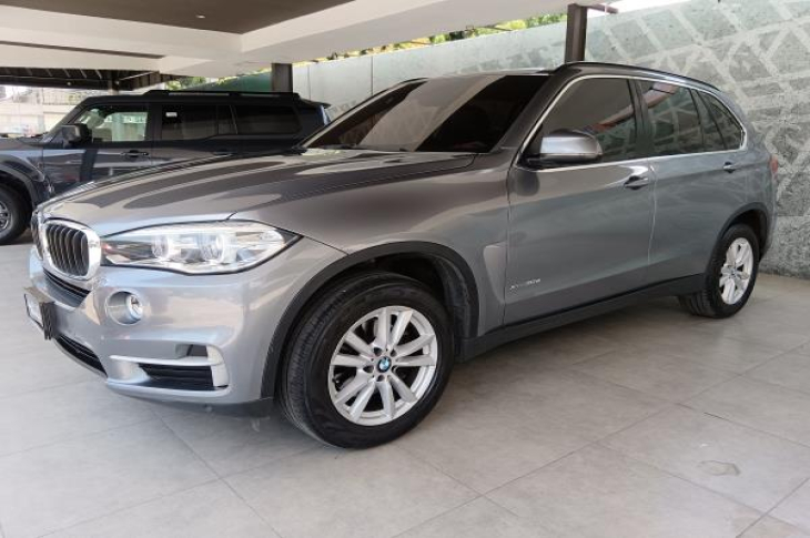 BMW X5 XDRIVE30D 2015 61,877 kms.