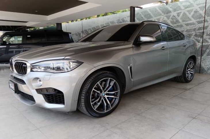 BMW X6 M 2016 53,739 kms.
