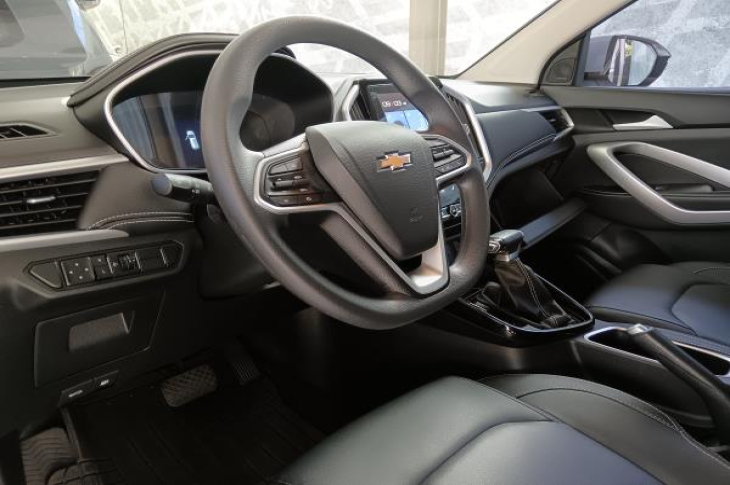 CHEVROLET CAPTIVA LT 2023 19,126 kms.