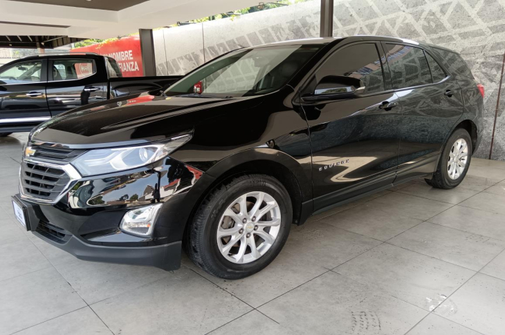 CHEVROLET EQUINOX LS 2020 61,008 kms.
