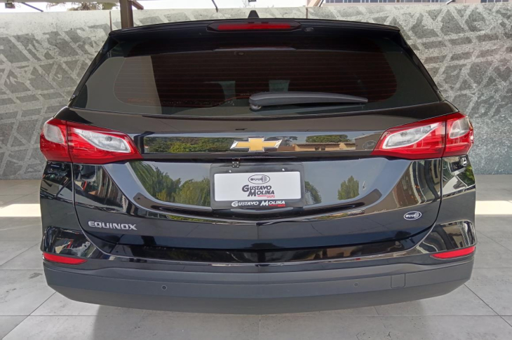 CHEVROLET EQUINOX LS 2020 61,008 kms.