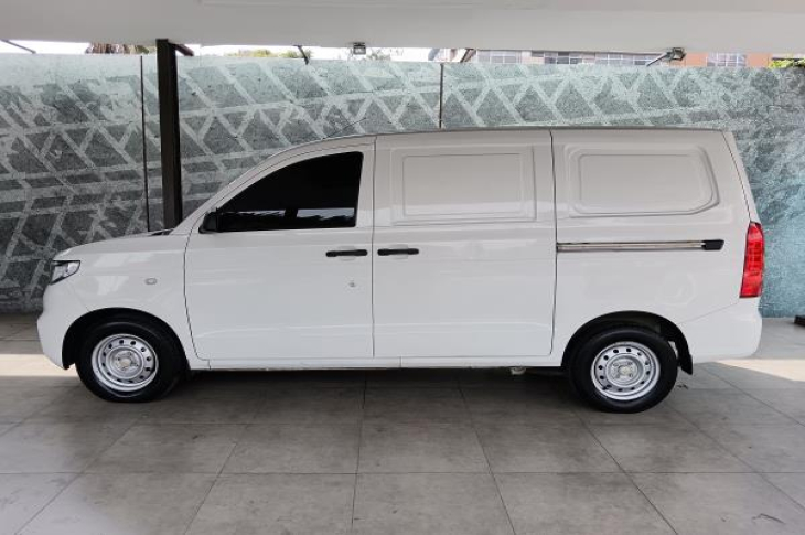 CHEVROLET N400 MAX 2023 17,271 kms.