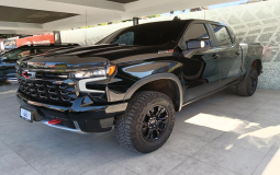 CHEVROLET SILVERADO ZR2 2022 24,650 kms.