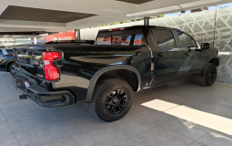 CHEVROLET SILVERADO ZR2 2022 24,650 kms.