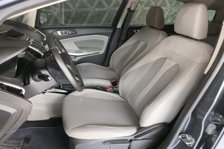 FORD ECOSPORT 2015 57,840 kms.