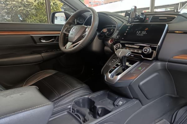 HONDA CR-V 1.5T 5DR 2WDEX CVT 2018 107,814 kms.
