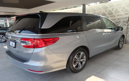 HONDA ODYSSEY EXL 5DR AT 2018 76,911 kms.