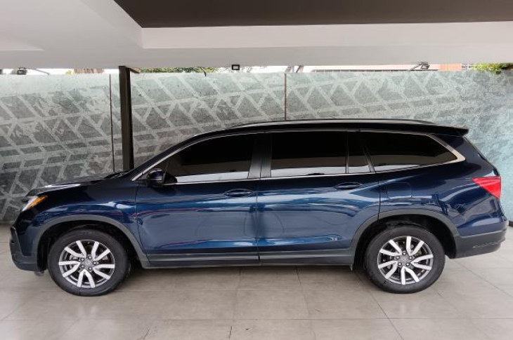 HONDA PILOT 5DR 4WDEX-L 6AT 2019 55,779 kms.