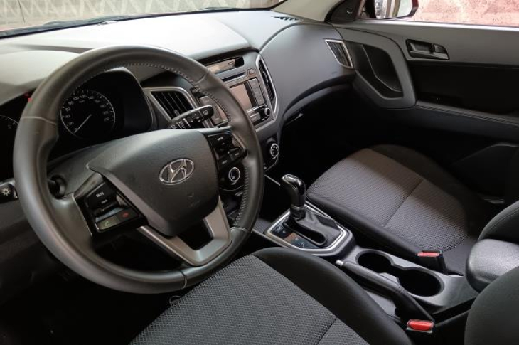 HYUNDAI CRETA 2018 59,711 kms.