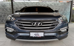 HYUNDAI SANTA FE 2018 77,976 kms.