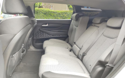 HYUNDAI SANTA FE 2021 48,262 kms.