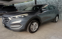 HYUNDAI TUCSON 2018 87,475 kms.
