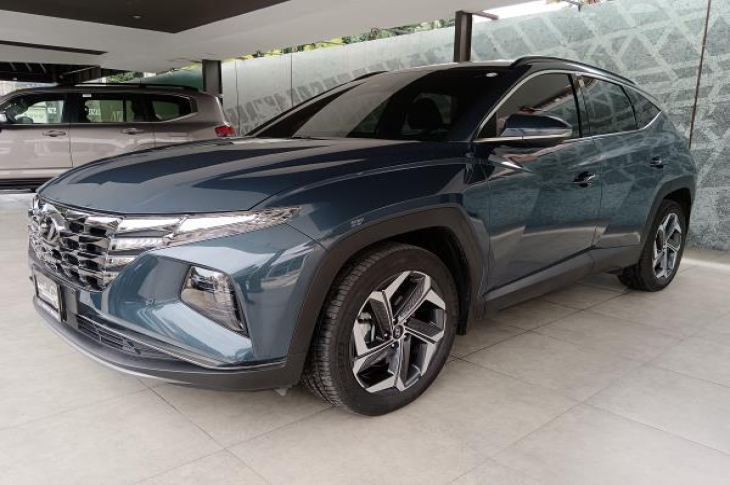 HYUNDAI TUCSON 2025 18,710 kms.