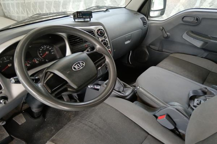 KIA K2700 2022 52,662 kms.