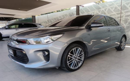 KIA RIO EX 2019 102,709 kms.