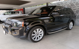 LAND ROVER RANGE ROVER SPORT 2013 89,737 kms.