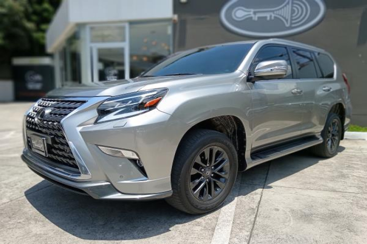 LEXUS GX460 2022 42,779 kms.