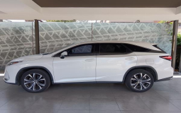 LEXUS RX350L 2021 44,455 kms.