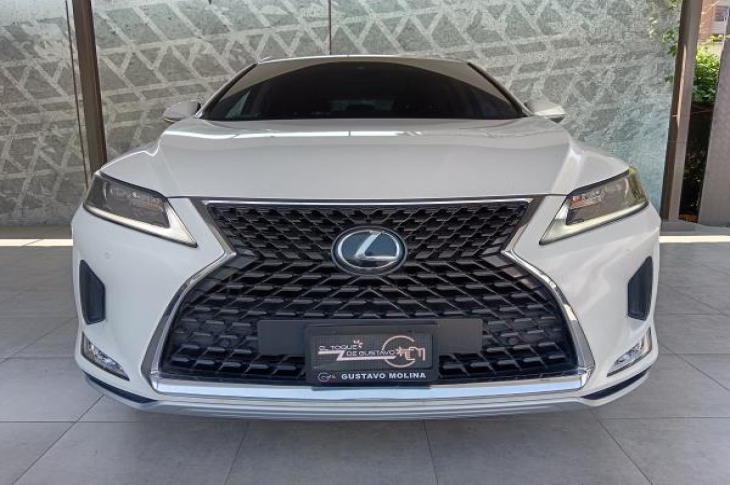 LEXUS RX350L 2021 44,455 kms.