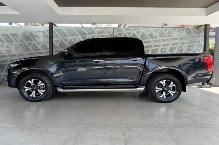 MAZDA BT-50 2023 42,585 kms.