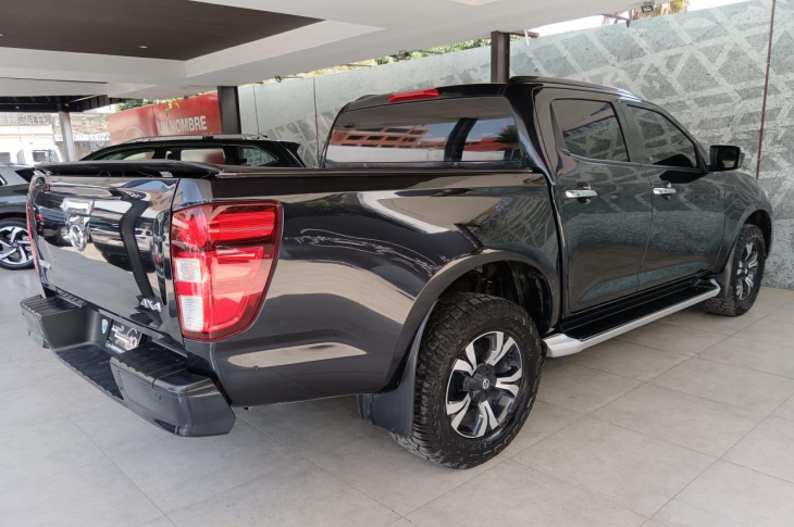MAZDA BT-50 2023 42,585 kms.