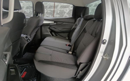 MAZDA BT-50 2024 27,447 kms.