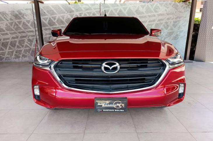 MAZDA BT-50 2024 15,325 kms.
