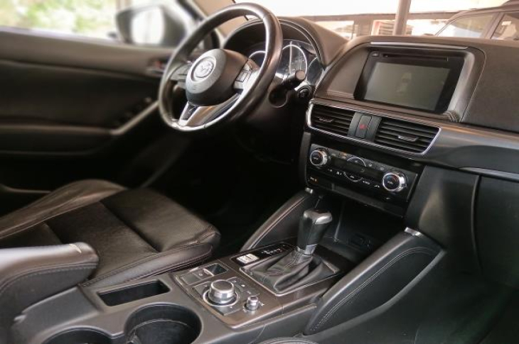 MAZDA CX-5 4X2 2017 141,005 kms.