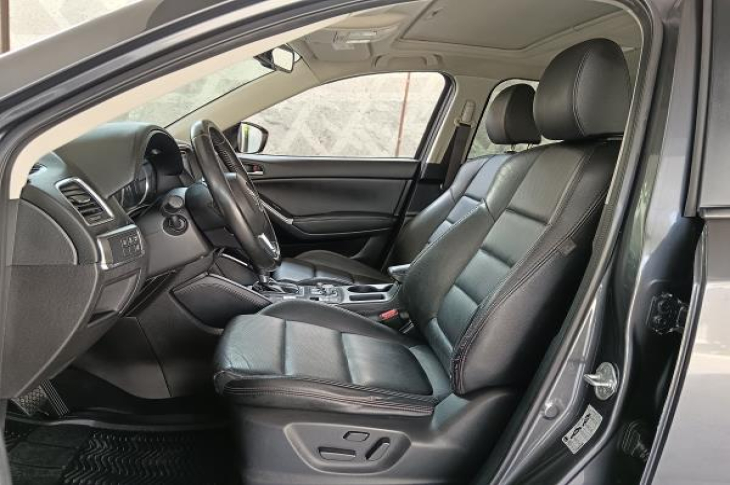 MAZDA CX-5 4×4 2016 89,697 kms.