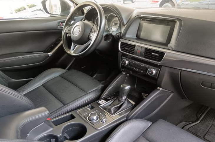 MAZDA CX-5 4×4 2016 89,697 kms.