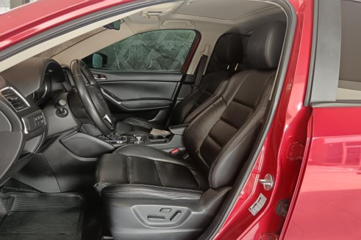 MAZDA CX-5 4×4 2016 77,242 kms.