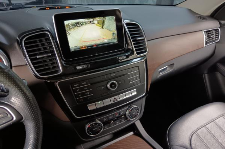 MERCEDES-BENZ GLE 350 2018 28,371 kms.