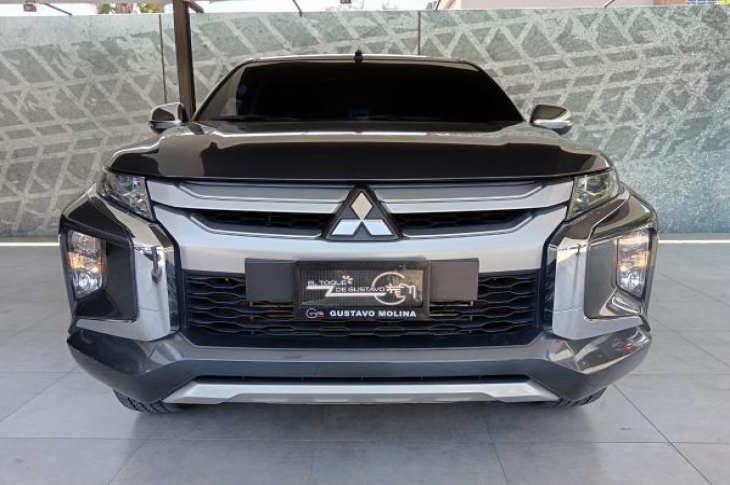 MITSUBISHI L200 GLS 4WD 2022 48,009 kms.