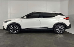 NISSAN KICKS P15 2019 70,600 kms.