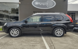 NISSAN X-TRAIL T31 4X2 2014 90,000 kms.