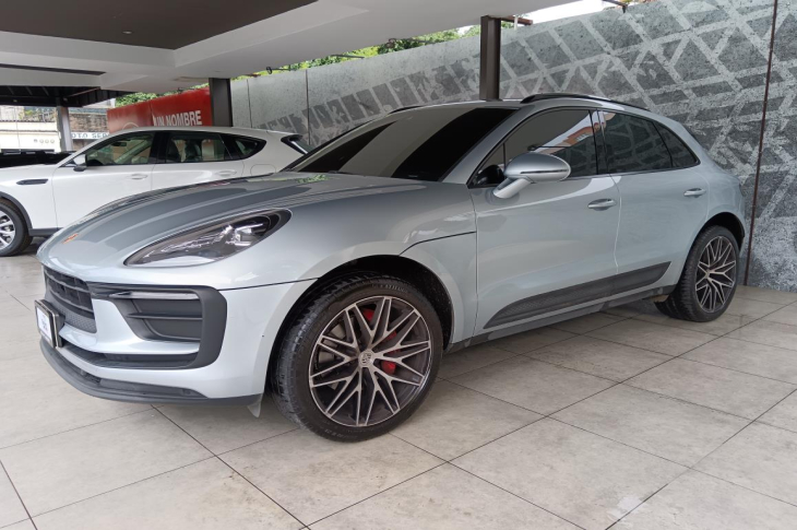 PORSCHE MACAN 2022 9,092 kms.