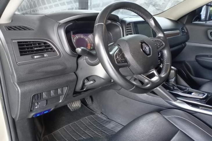 RENAULT KOLEOS 2021 33,642 kms.