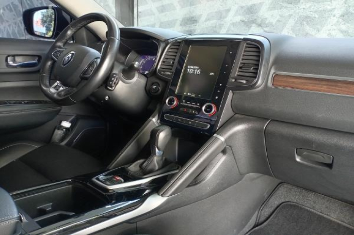 RENAULT KOLEOS 2021 33,642 kms.