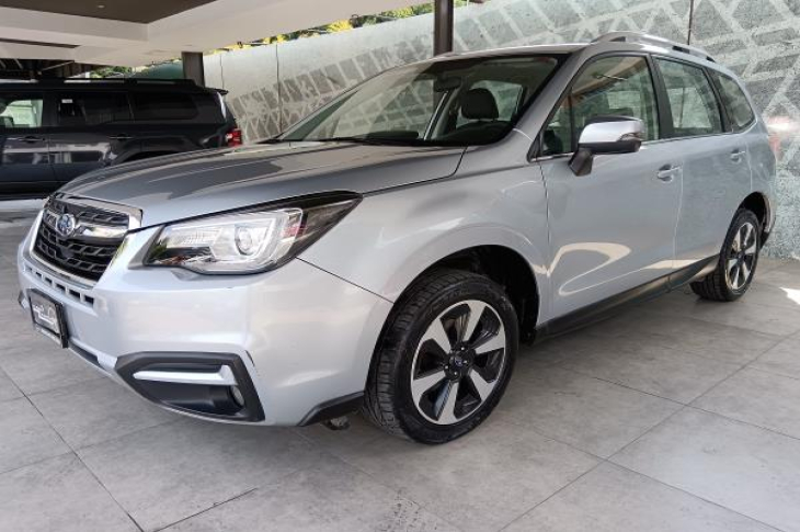 SUBARU FORESTER 2017 128,257 kms.