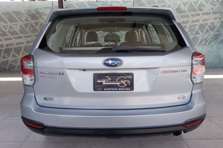 SUBARU FORESTER 2017 128,257 kms.