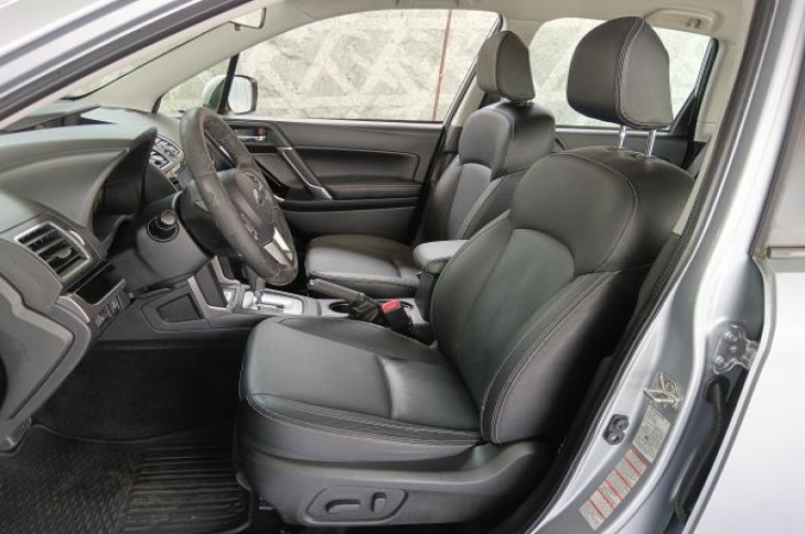 SUBARU FORESTER 2017 128,257 kms.