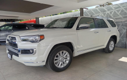 TOYOTA 4RUNNER 2022 60,167 kms.