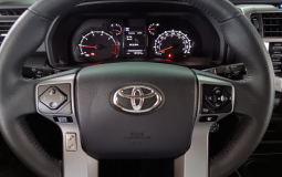 TOYOTA 4RUNNER 2023 18,423 kms.