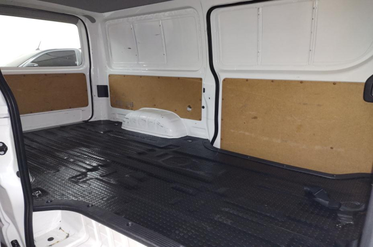 TOYOTA HIACE 2021 72,000 kms.